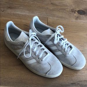 Adidas Gazelle Light Grey M 8.5 / W 10